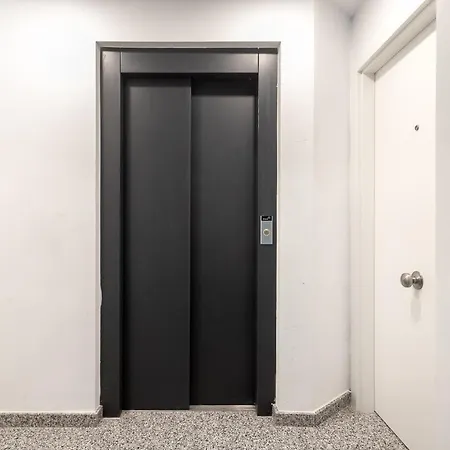 Luxury Spain لقنت